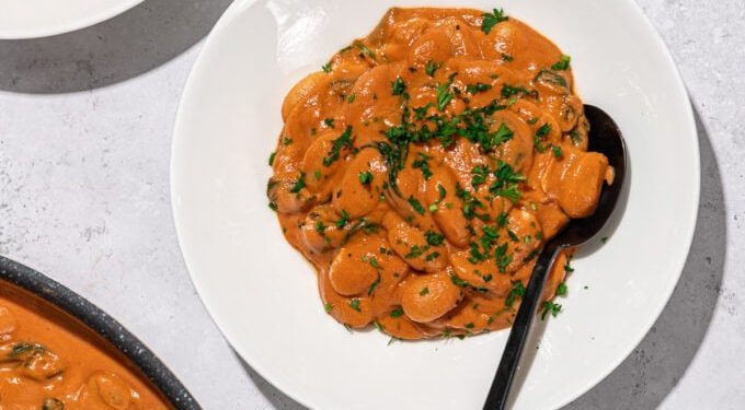 20 Minute Creamy Butter Beans in Cashew Rose