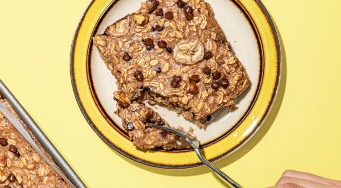 Banana Bread Baked Oats with Sneaky Tofu