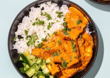 Easy Pan-fried Tofu with Red Curry Sauce