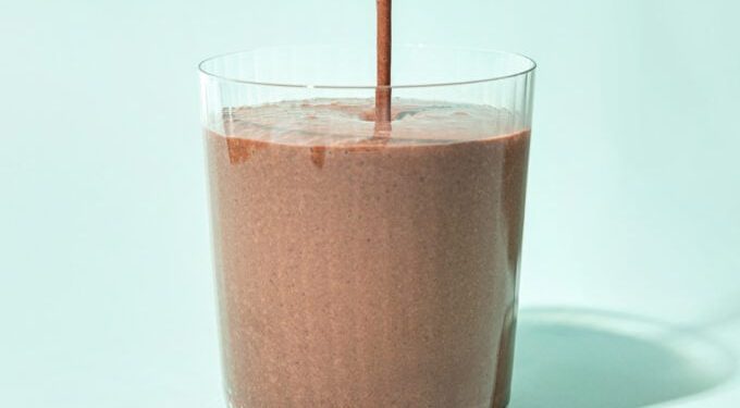 Espresso Brownie Black Bean Smoothie (22g Protein)